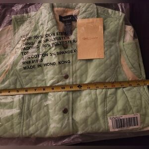 NEW 2 PIECE SET, Green Quilted Puffer Vest, Pinstripe Green, white Shirt Top M L